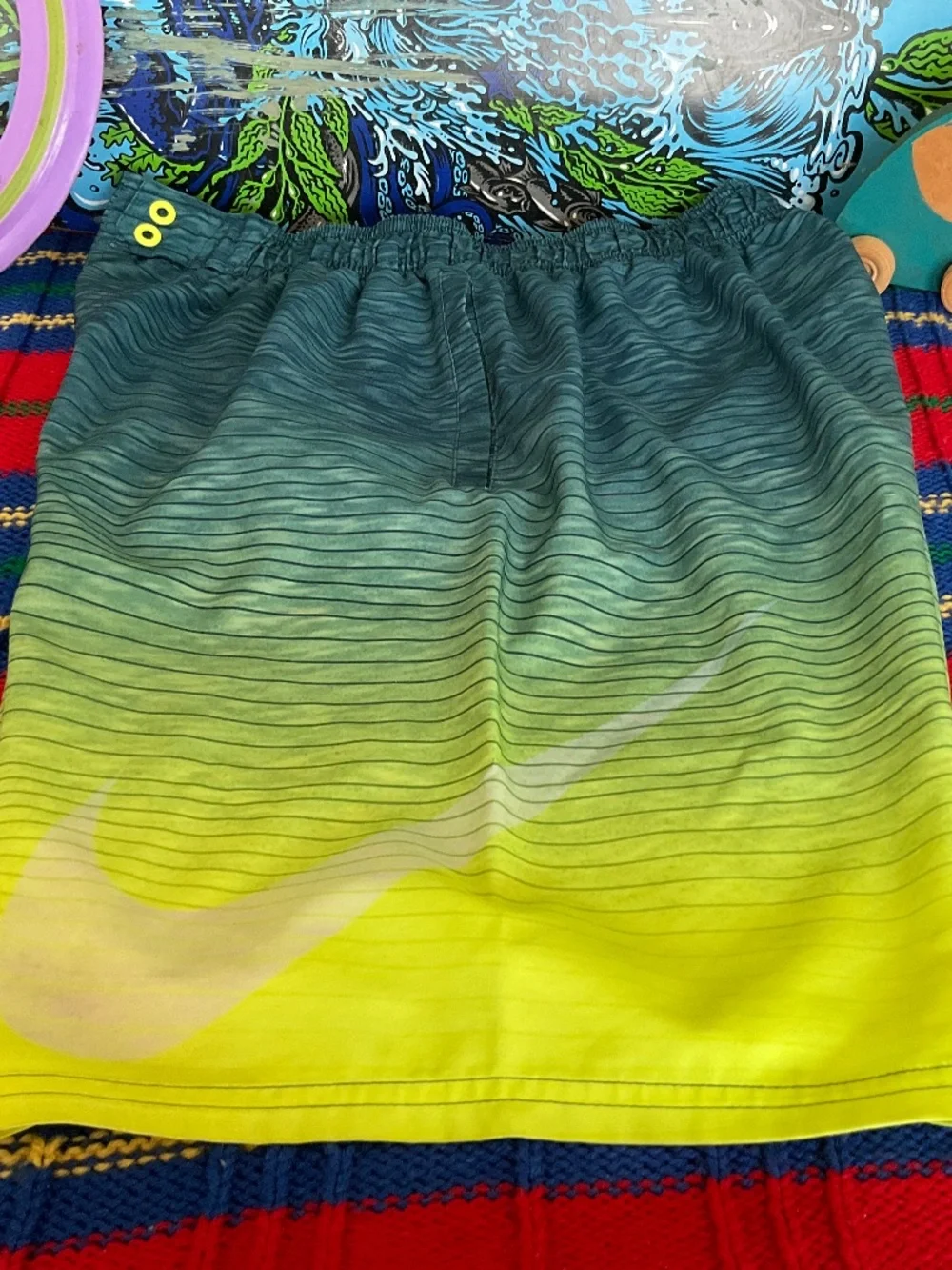 Nike-Hombre, Swim Trunks, Gray Yellow, Striped Board Shorts- (L)